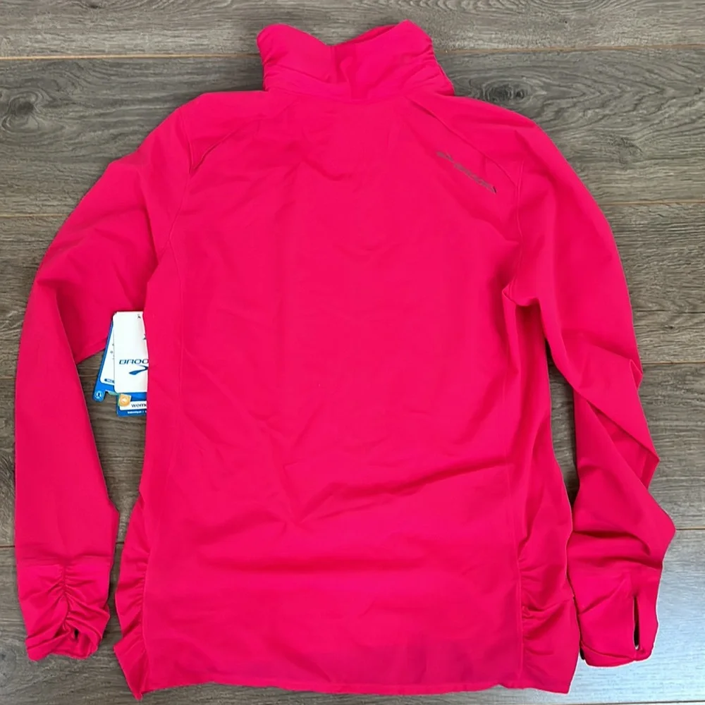 NWT Brooks Running Infiniti Anorak running jacket Pomegranate Pink Size XL - Picture 7 of 7